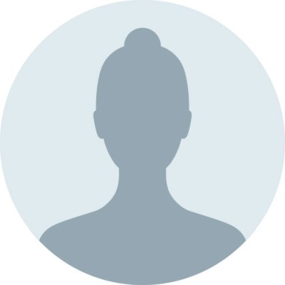 Ramona Sommer, Sachbearbeiterin